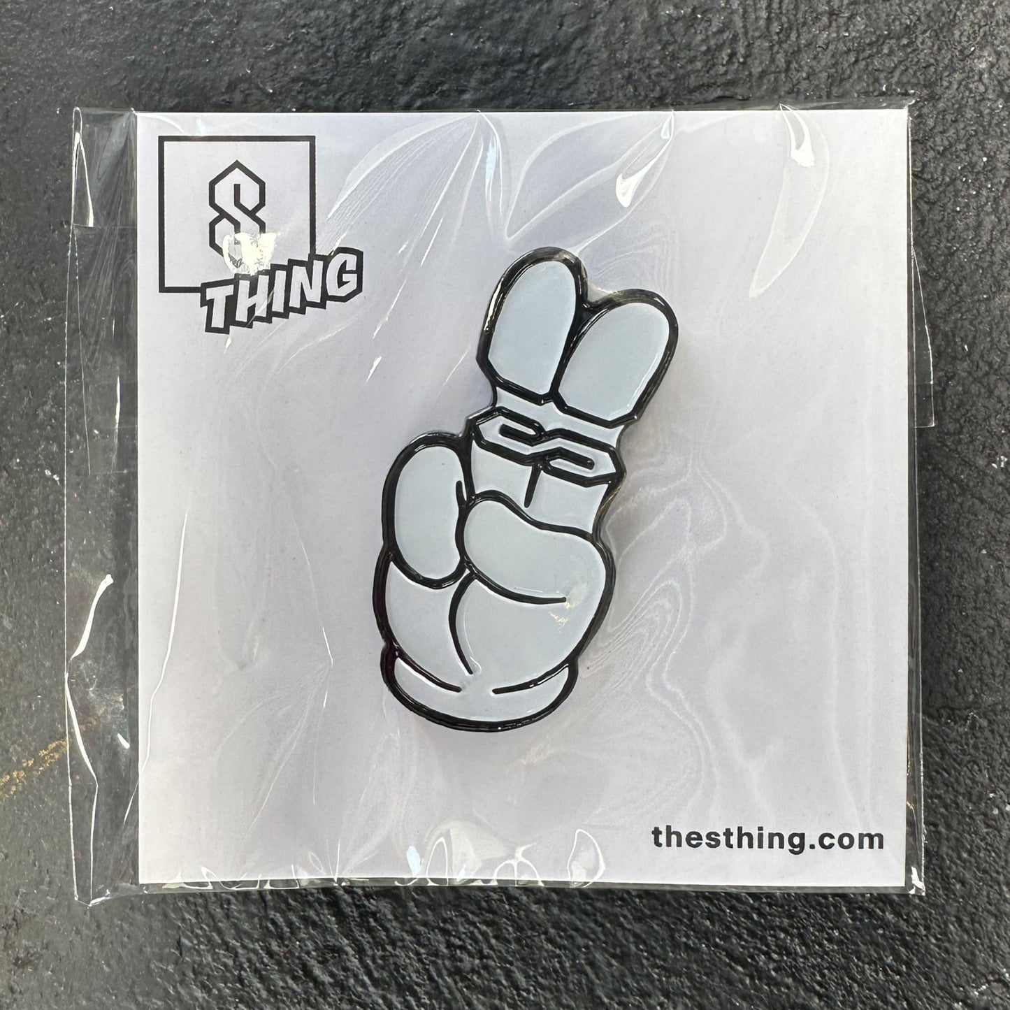 S Thing Pins™ - PEACE